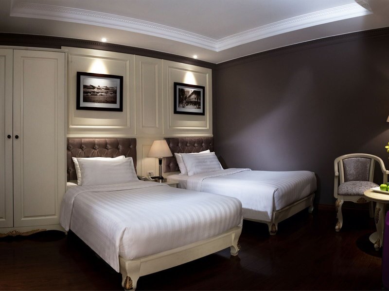 Silverland Jolie Hotel & Spa 36
