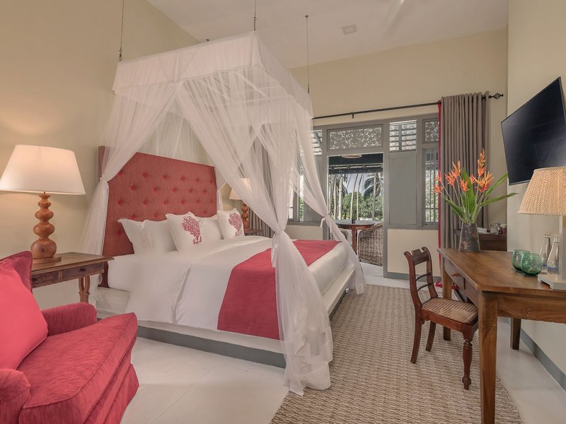 The Villa Bentota by KK Collection 15
