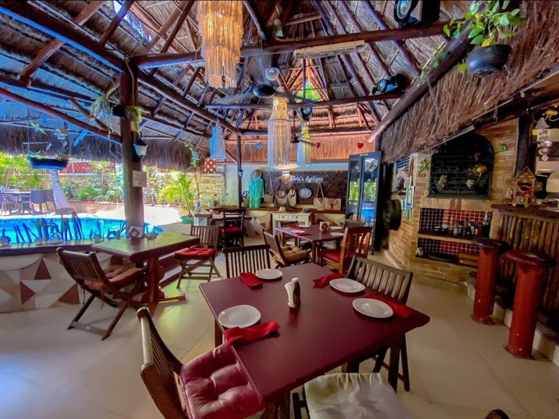 Cocos Cabanas 13
