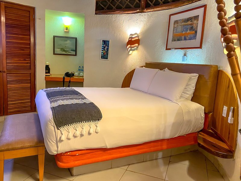 Cocos Cabanas 21