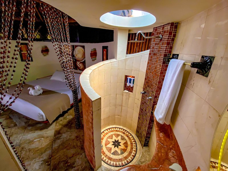 Cocos Cabanas 35