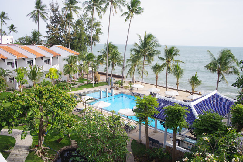 Dynasty Beach Resort 2