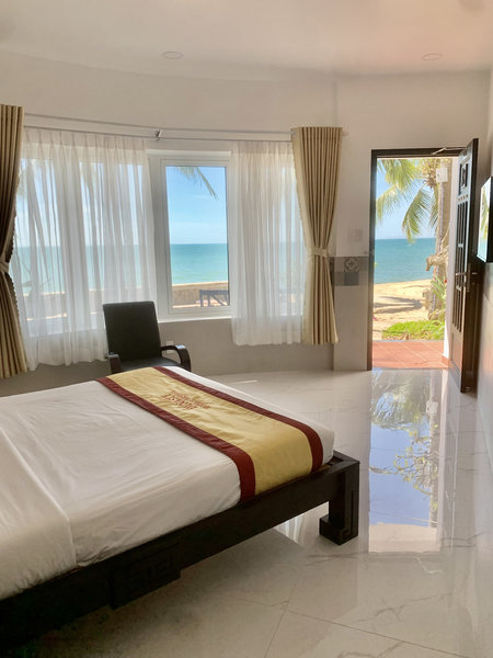 Dynasty Beach Resort 6