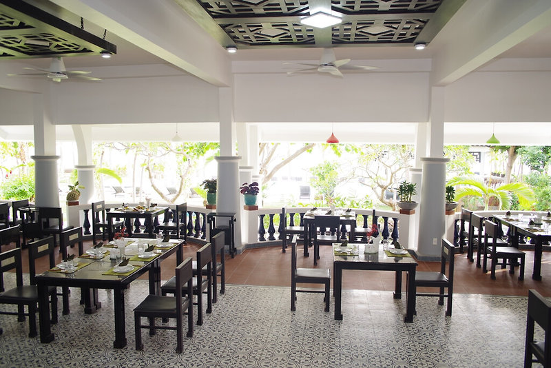 Dynasty Beach Resort 10