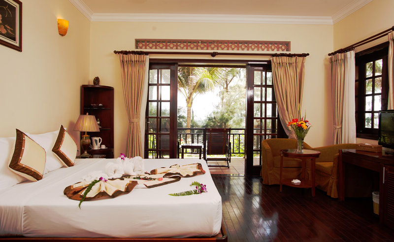 Golden Coast Resort And Spa 5