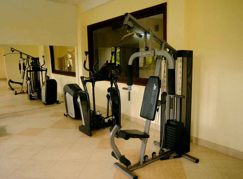 Golden Coast Resort And Spa 9