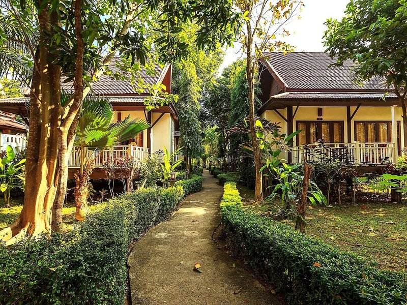 Lanta Klong Nin Beach Resort 2