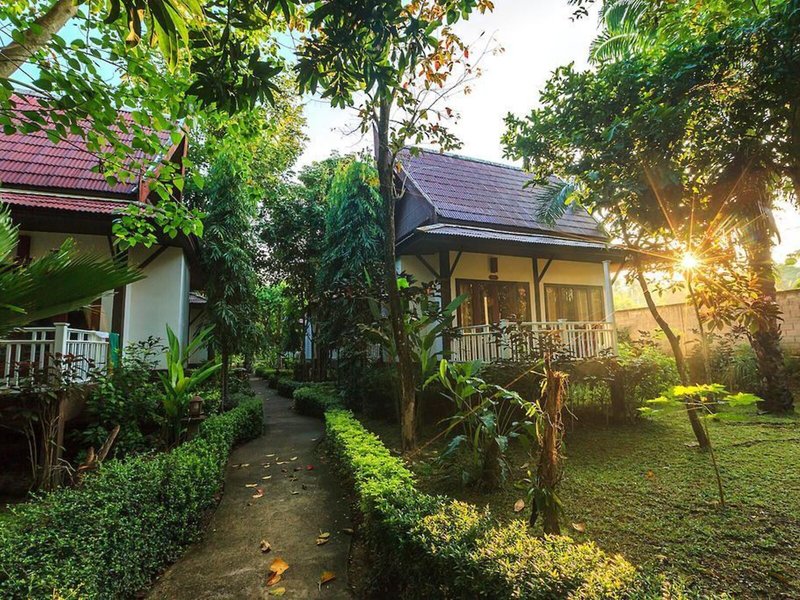 Lanta Klong Nin Beach Resort 3