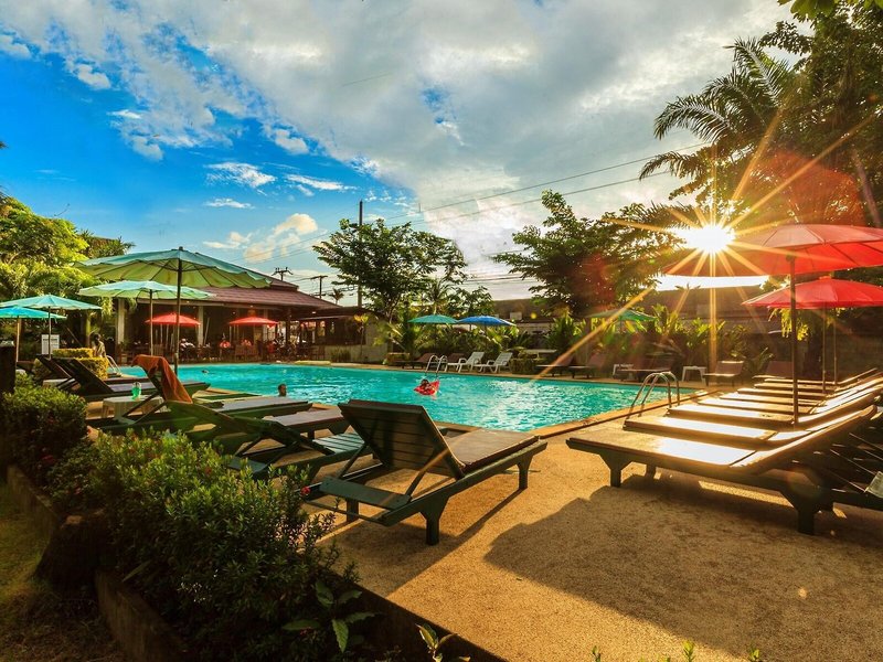 Lanta Klong Nin Beach Resort 18