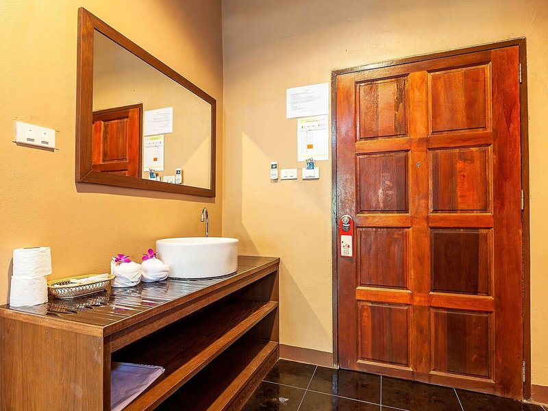 Lanta Klong Nin Beach Resort 44