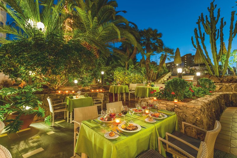 Seaside Sandy Beach 2