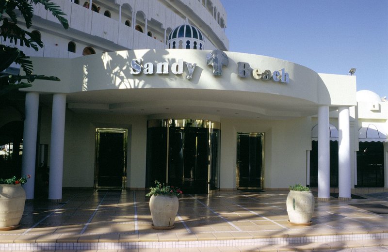 Seaside Sandy Beach 7