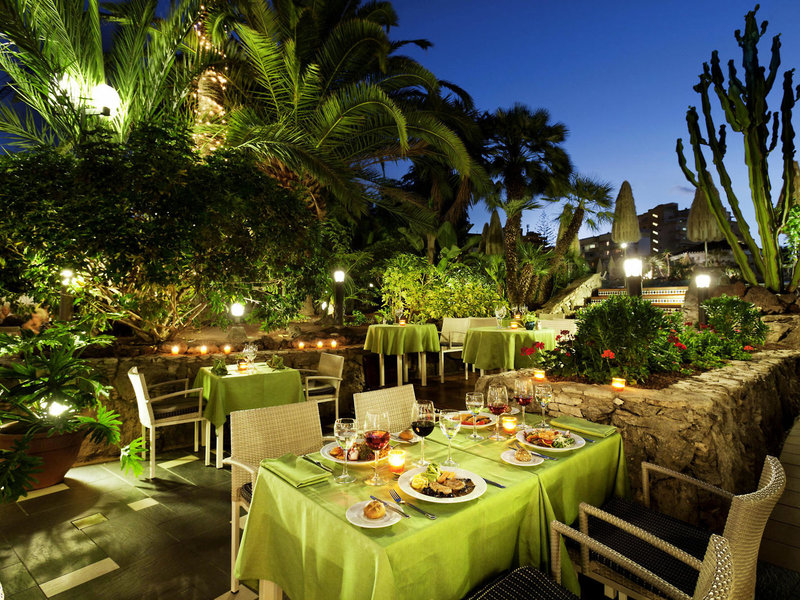 Seaside Sandy Beach 10