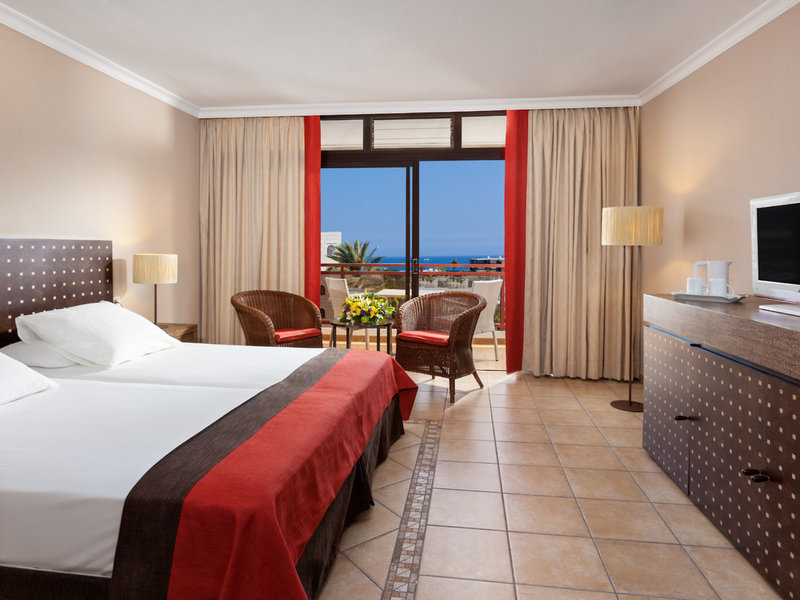 Seaside Sandy Beach 30