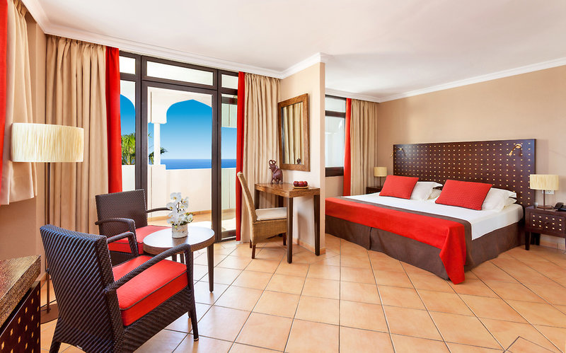 Seaside Sandy Beach 6