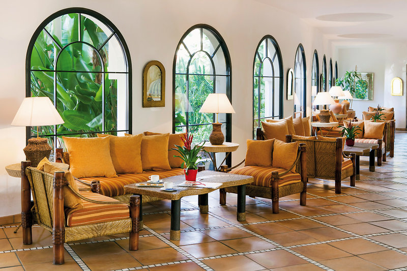 Seaside Sandy Beach 11