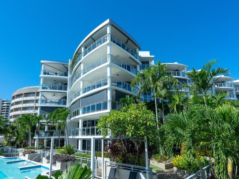 Vision Cairns Apartments 3