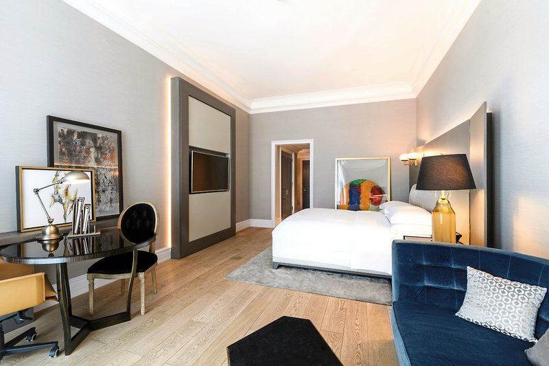 The Ritz-Carlton Doha 11