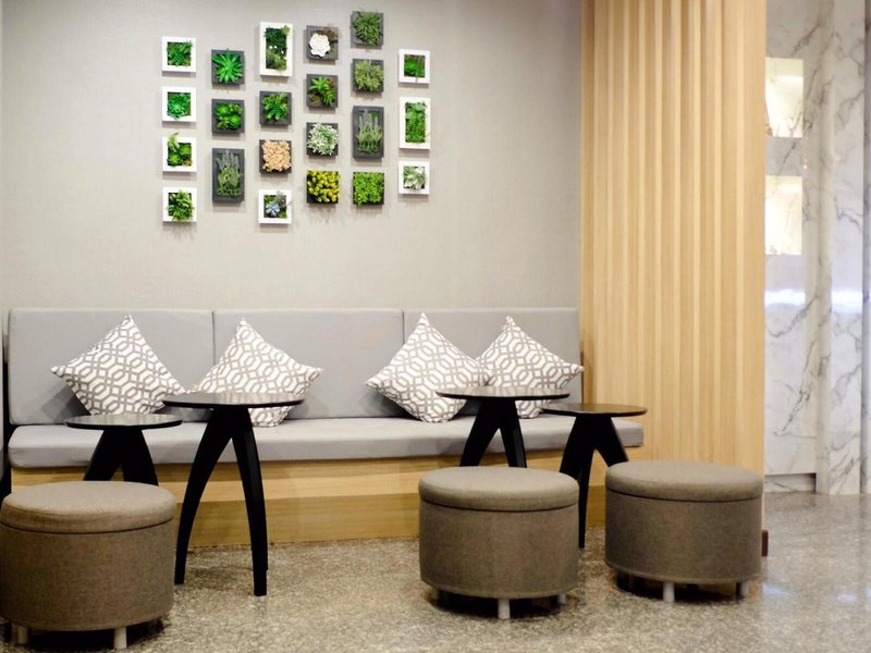 Krabi Royal Hotel 14