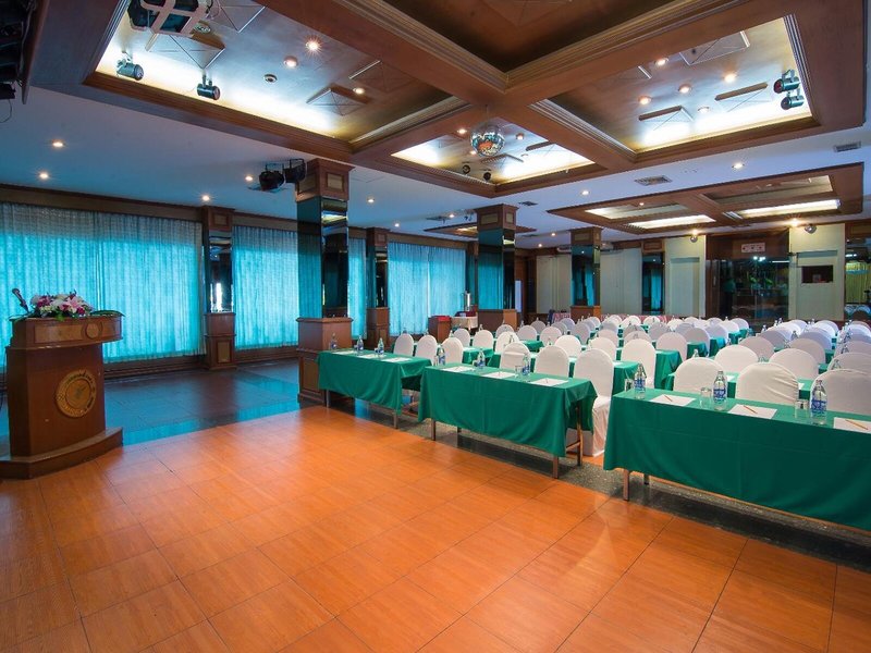 Krabi Royal Hotel 15