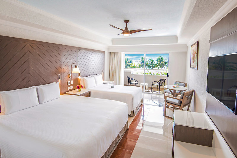 Wyndham Alltra Cancun All Inclusive Resort 14