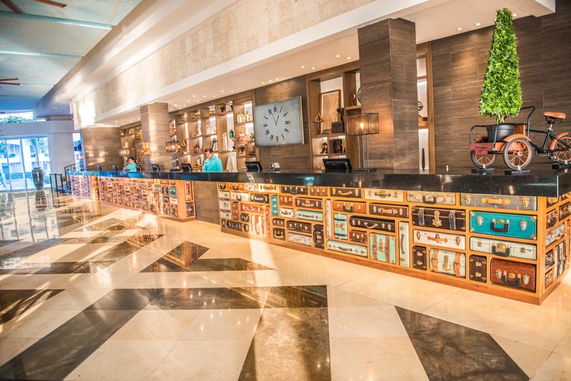 Wyndham Alltra Cancun All Inclusive Resort 5