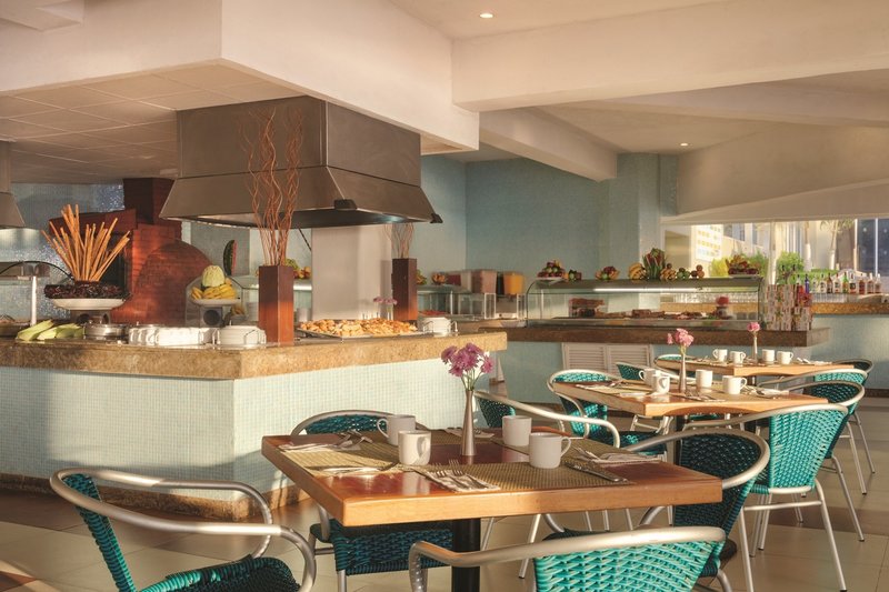 Sunscape Cancun Resort & Spa 7