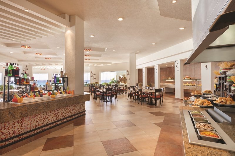 Sunscape Cancun Resort & Spa 9