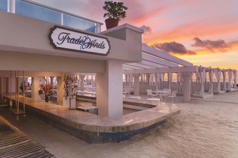 Sunscape Cancun Resort & Spa 11