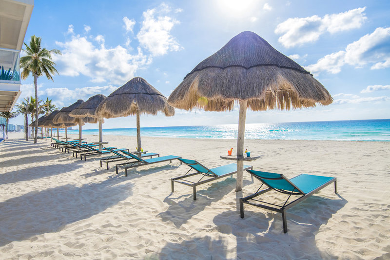 Wyndham Alltra Cancun All Inclusive Resort 3
