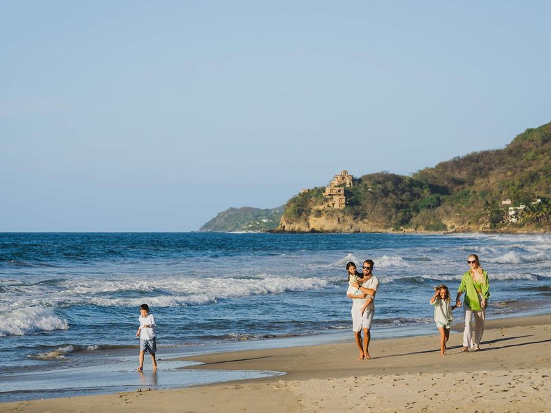 La Tranquila Breath Taking Resort & Spa 13