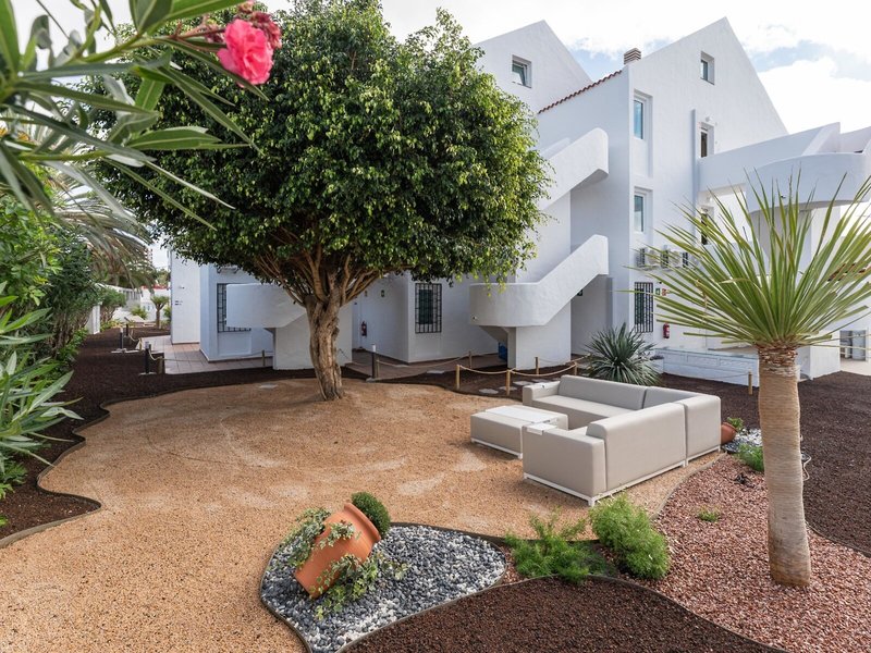 Tivoli Apartments 17