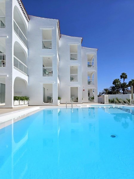 Tivoli Apartments 11 - Outdoor Pool