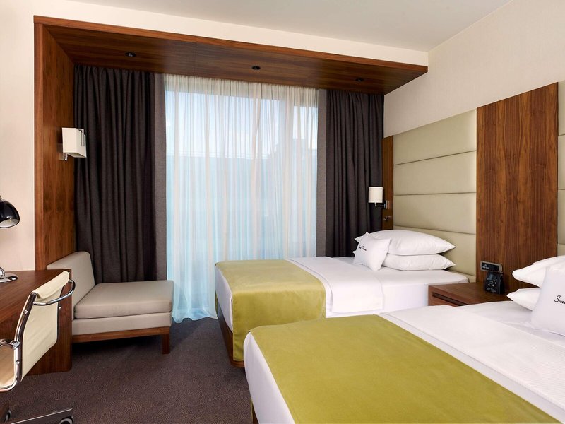 DoubleTree by Hilton Zagreb 34