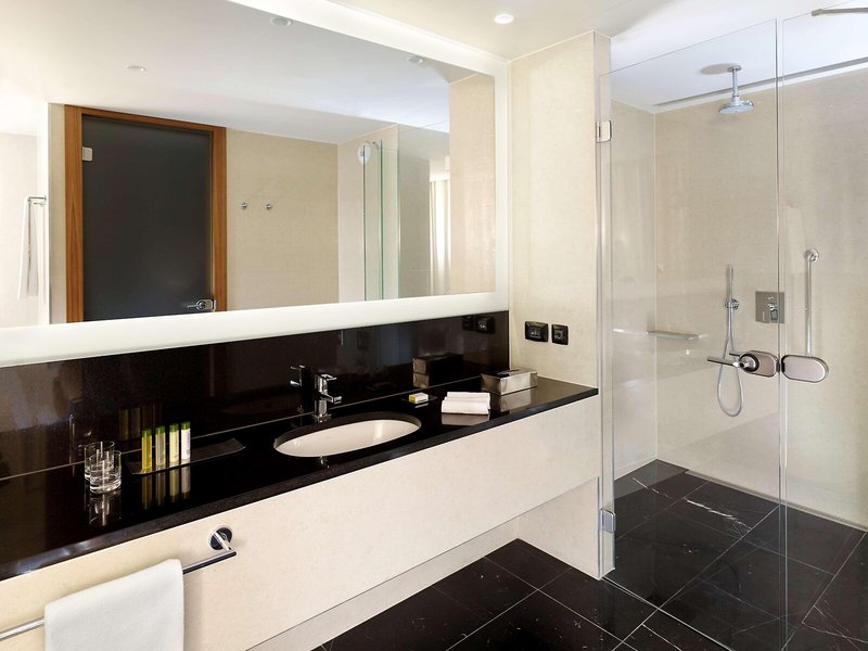 DoubleTree by Hilton Zagreb 38