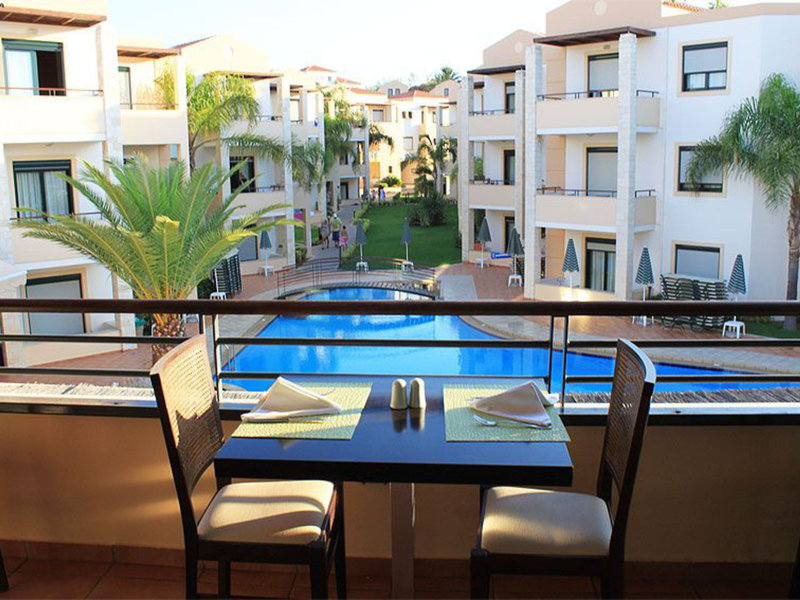 Creta Palm 2