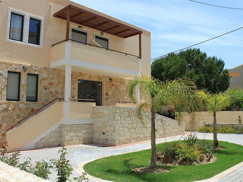 Creta Palm 3