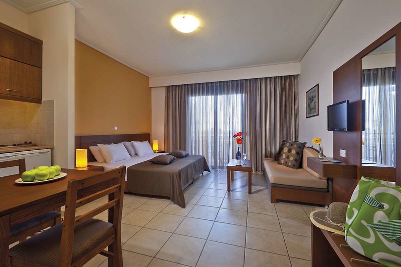 Creta Palm 14
