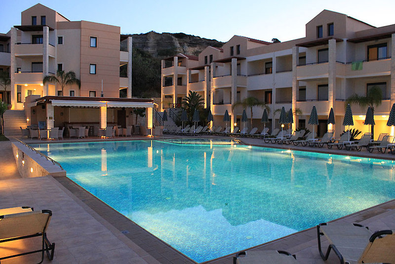 Creta Palm 7