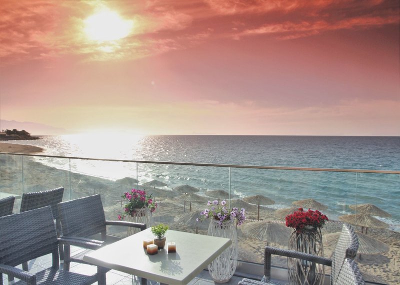 Dedalos Beach Hotel 9