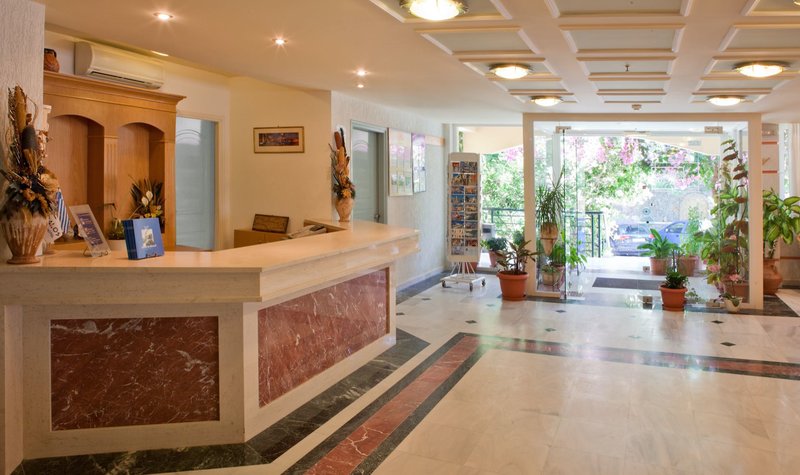 Dedalos Beach Hotel 21