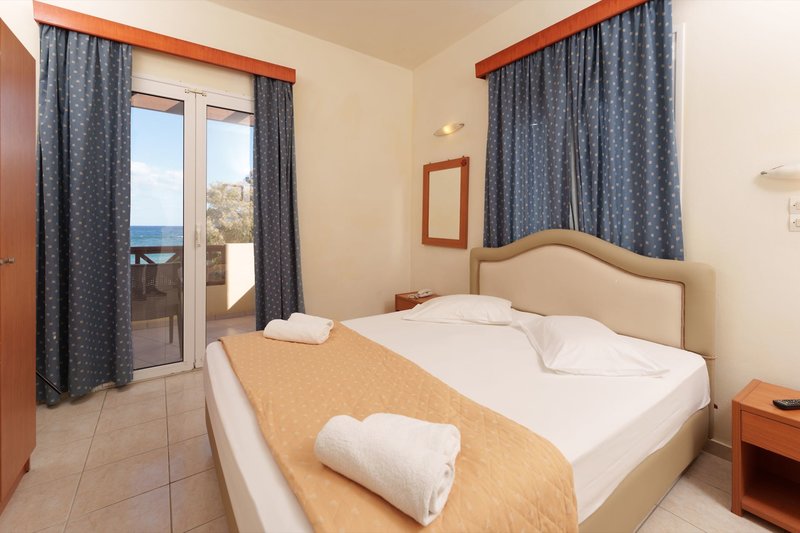 Dedalos Beach Hotel 25
