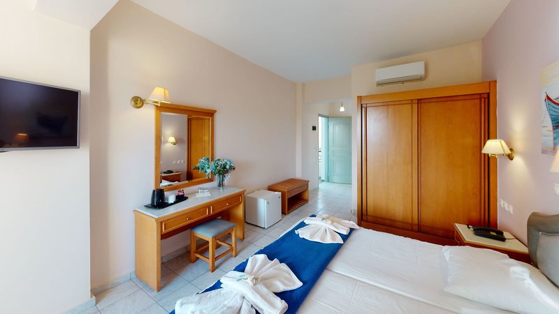 Dedalos Beach Hotel 27
