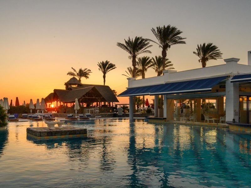 Radisson Blu Beach Resort 37