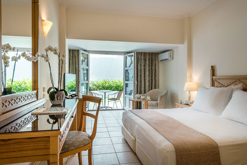 Mitsis Petit Palais 15