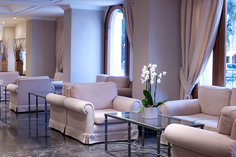 Mitsis Petit Palais 15