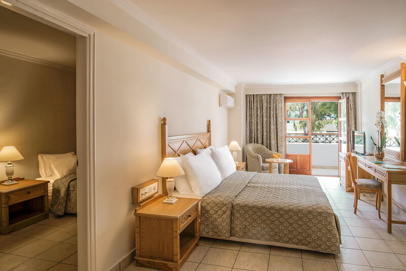 Mitsis Petit Palais 11