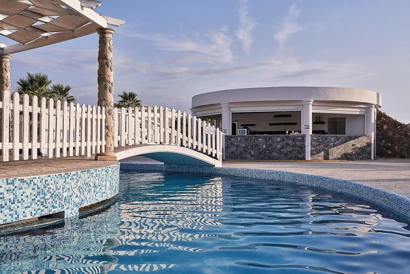 Sandy Beach Resort 11