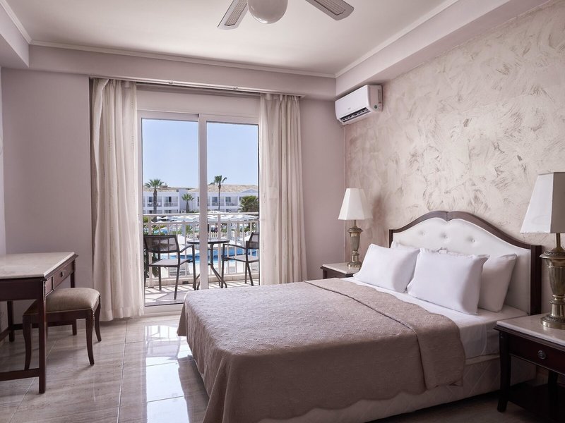 Sandy Beach Resort 25