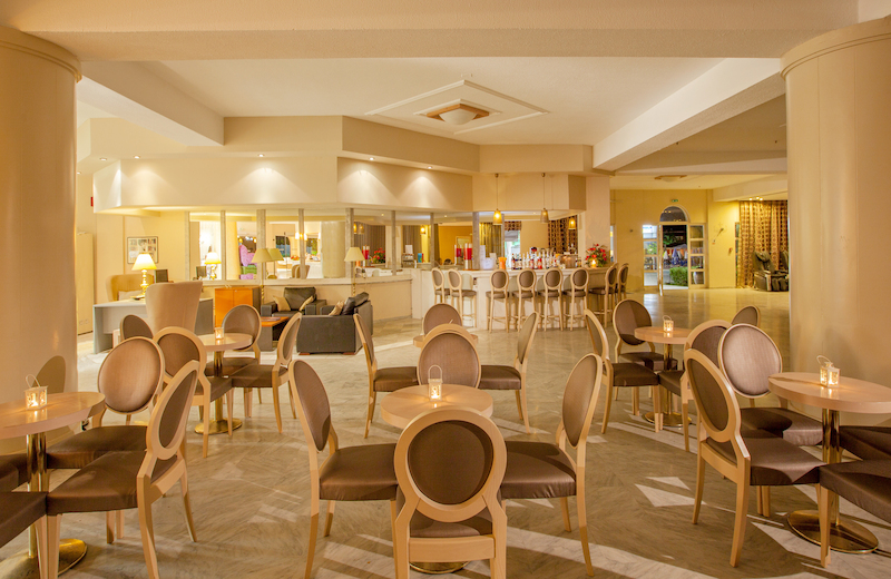 Sandy Beach Resort 10